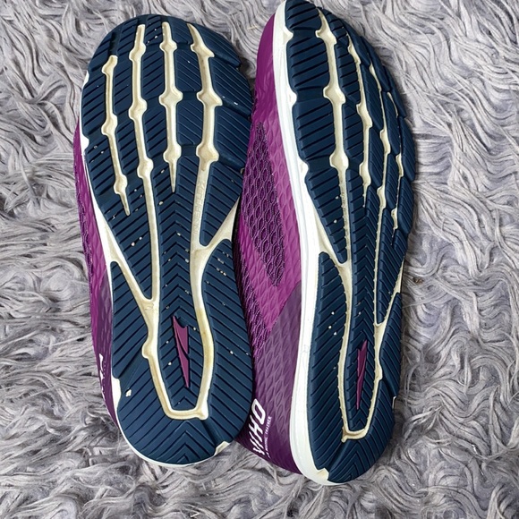 Altra Viho Running Shoe Women's - Picture 4 of 5